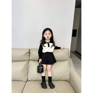(order quảng châu) áo len dài tay polo phối chân váy đen xếp li cho bé gái