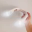 Quạt đeo cổ Niye DS008 5 cấp độ gió, có đèn pin