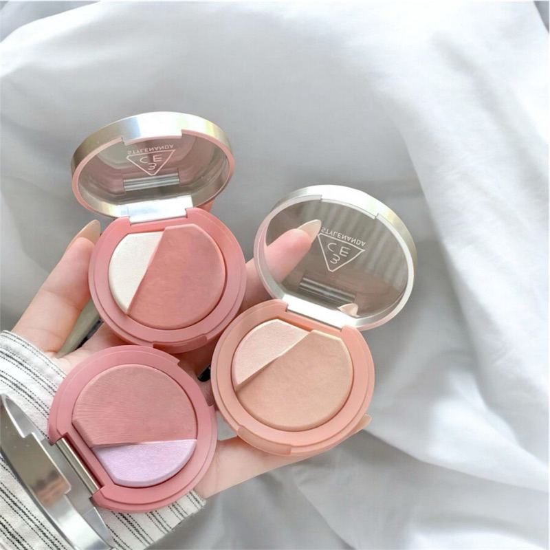 Sản phẩm mới-Má hồng kèm highlight 3CE Blushlighter, màu sắc trẻ trung, năng động, thời trang.
