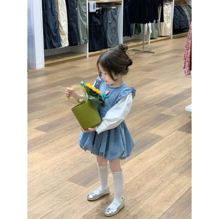 (order quảng châu) yếm denim dáng bầu phối áo thun tay dài trơn xinh xắn cho bé