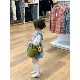 (order quảng châu) yếm denim dáng bầu phối áo thun tay dài trơn xinh xắn cho bé
