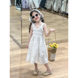 (order quảng châu) váy maxi dài, hoạ tiết hoa thêu hở lưng cho bé gái