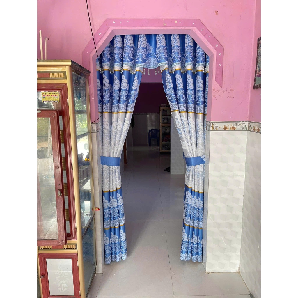 Trọn bộ rèm cửa buồng vải gấm hoa văn, đã sếp ly sóng kèm bèo vén 2 bên ...