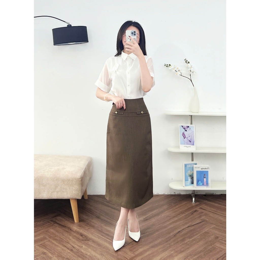 Ảnh Áo Sơ Mi Nữ 𝐂𝐂𝐇𝐀𝐓 Dáng Suông Kiểu Luky Chất Liệu Voan Tơ Mềm Mại 15FNV2001ST 1