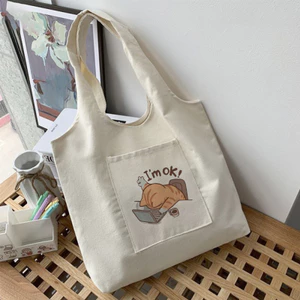 Túi vải Canvas liền thân với hình CHÚ MÈO NGỘ NGHĨNH hàng xinh giá rẻ,túi vải đeo vai phù hợp đi làm , đi chơi