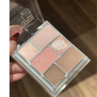[Holdlive] BẢNG PHẤN MẮT PHẤN PHỦ 2 TẦNG HOLD LIVE KÈM BÔNG MÚT TÁN MINNA COSMETICS