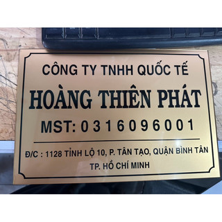 ( Giao hoả tốc ) Bảng công ty mica kích thước 20*30 tặng kèm băng keo 2 mặt.
