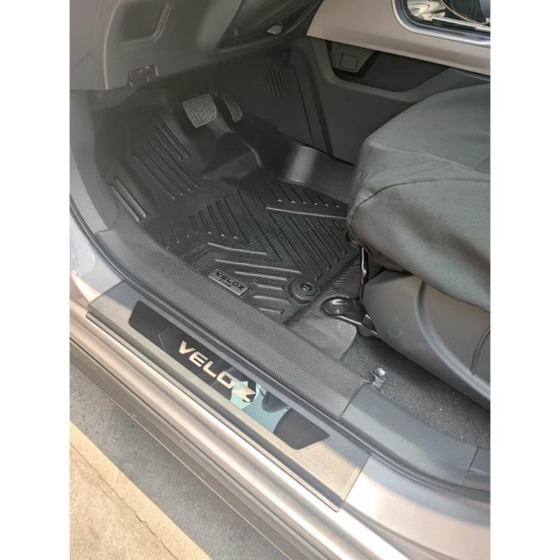 Thảm lót sàn Nhựa TPE 5D xe Toyota Veloz/Avanza 2022-2025 tràn viền Hàng cao cấp