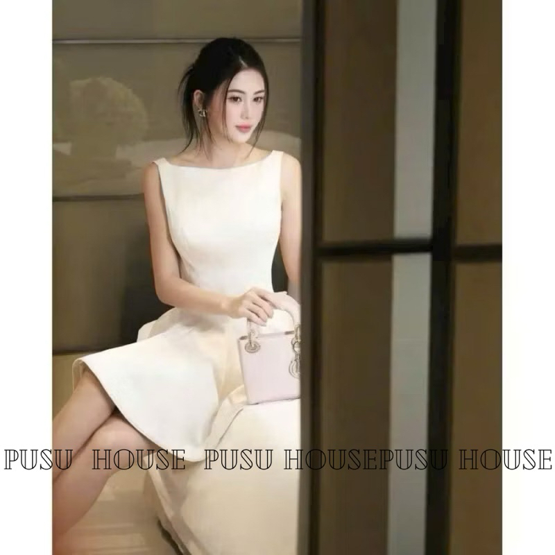 Đầm dự tiệc dáng xoè cổ thuyền hở lưng có mút sẵn chất taffa Nhật đứng form sang trọng - PUSU HOUSE
