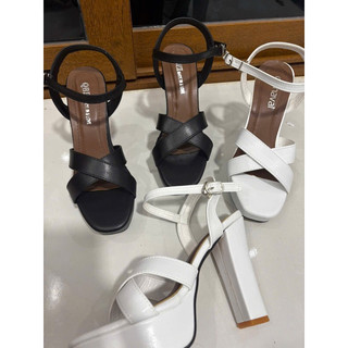 Sandal cao gót 12 phân gót trụ chất da quai chéo