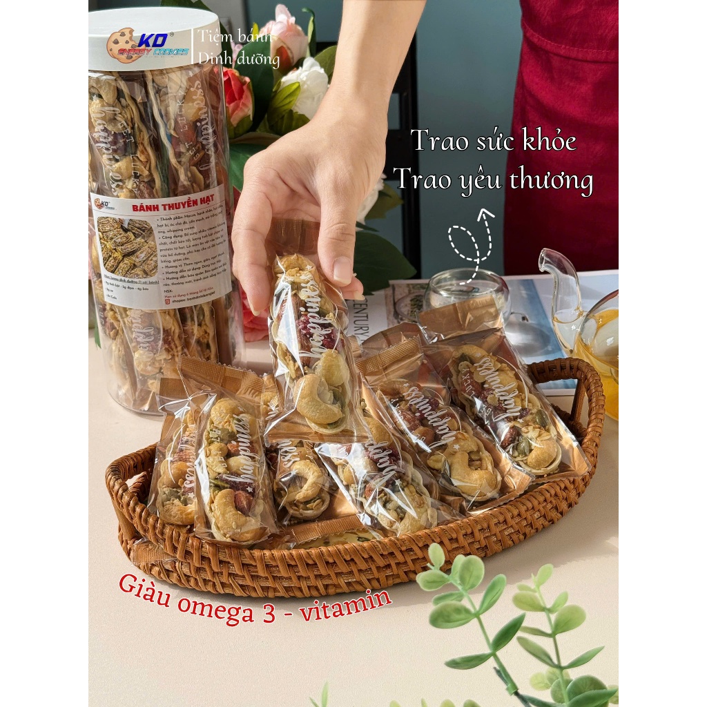 Bánh Thuyền granola thương hiệu KD Shop hương vị thơm giòn, ngọt thanh 400g/ 14 cái