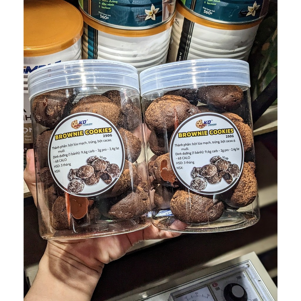 Bánh quy mềm xốp Brownie Cookies thương hiệu KD Healthy Food nhân cacao socola đen 300g/ hộp