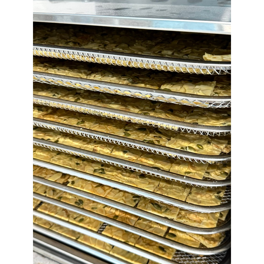 Bánh ngói hạnh nhân không tinh bột của KD Healthy Food giòn tan 300g/ hộp