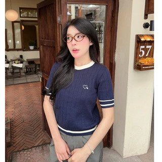 Áo len lông thỏ cộc tay mùa hè cổ tròn phối viền đỏ kẻ sọc hình thêu trái tim ALC07 thiết kế DELIZ