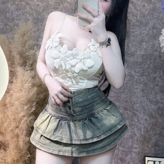 Áo Hai Dây Sợi Mảnh Thiết Kế Hoa Viền Nổi Quyến Rũ