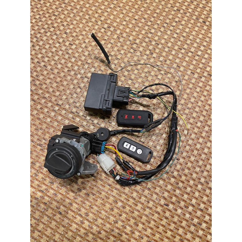Bộ ổ khoá smartkey cho wave exciter 150, sh ý (cũ 90%)