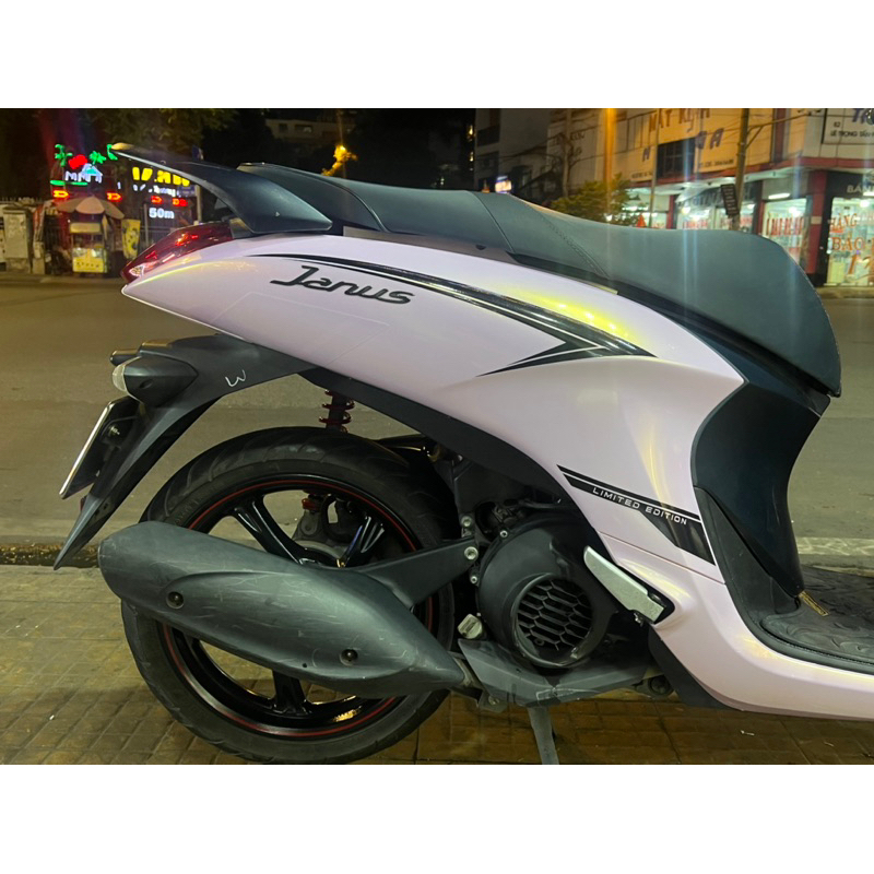 Tem Janus đẹp