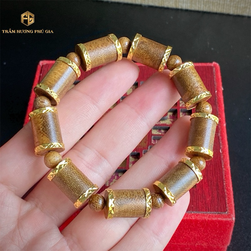 Vòng tay trầm hương đốt trúc bọc khoen cao cấp