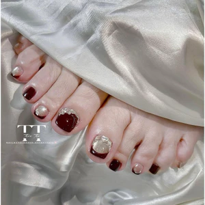 NAIL BOX CHÂN MẮT MÈO ÁNH VÀNG MIX ĐỎ ĐÍNH ĐÁ