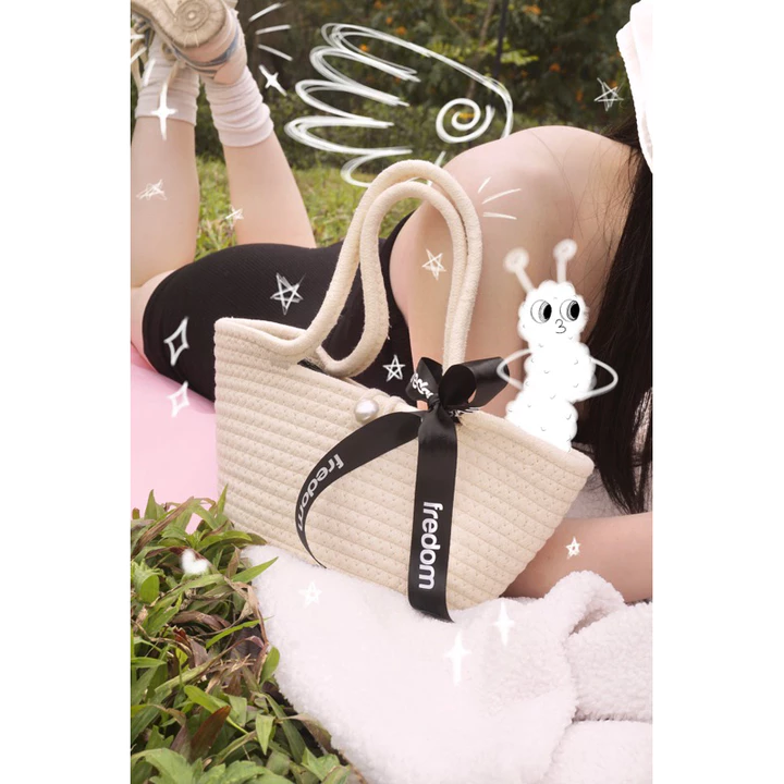 Women's Vintage Woven Straw Bag – for the Beach, Beige – 7