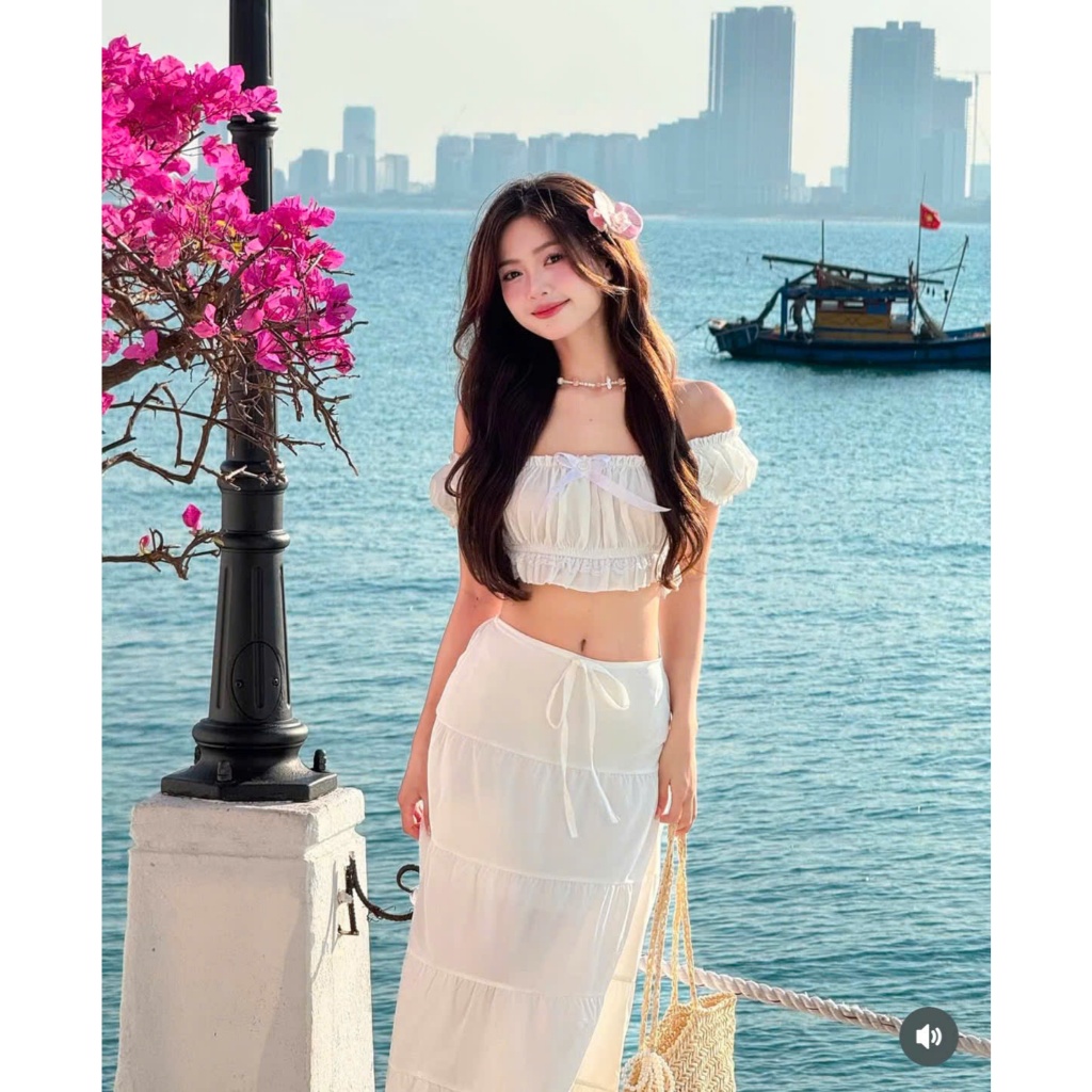 [Tặng khăn trùm đầu] Set đi biển chân váy xòe kèm áo trễ vai hàng QC New