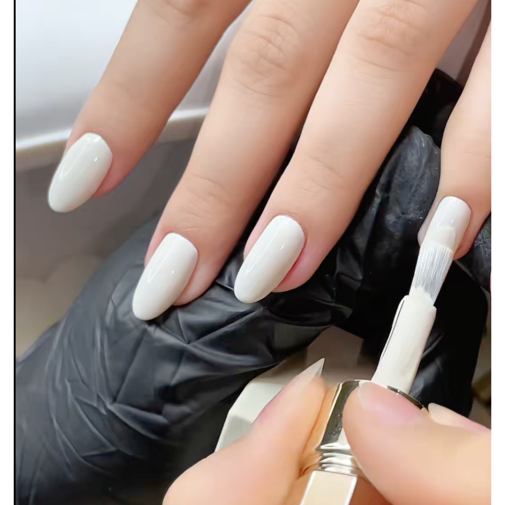 Sơn Trắng Sữa Chua Cao Cấp Angelica Chất Siêu Đặc Mịn Tăng Độ Bóng Tuyệt Đối Chai 20g ANG-SGSC