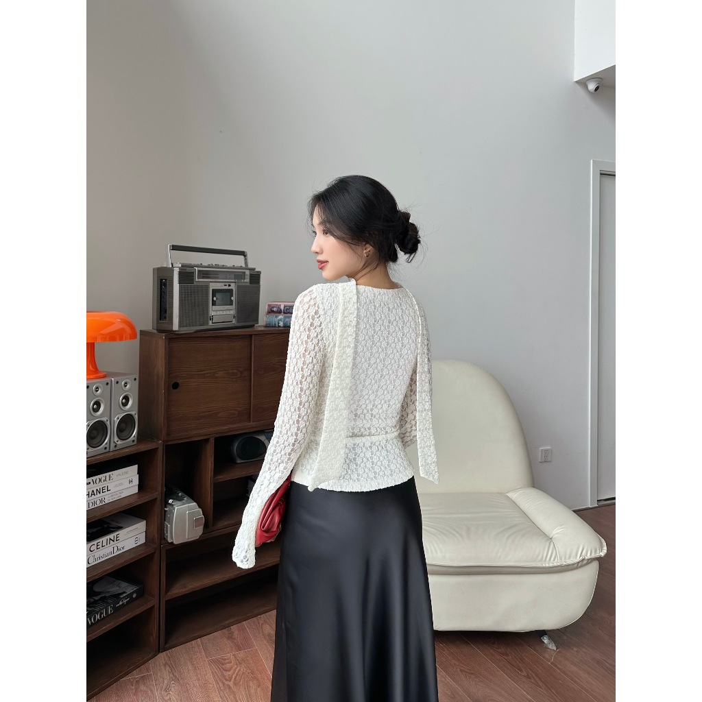 Ảnh Áo Thun Nữ Basic Tay Loe Dài Ôm Body Tôn Dáng - GLEAM TOP - GOÛT DE JUN 1