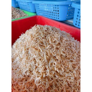 Ruốc khô cà mau 500gram được phơi khô kĩ,giàu dinh dưỡng và canxi món ngon cho gia đình bạn.