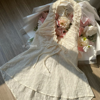 SEA TOP | Áo cổ yếm phối ren phong cách mùa hè | ByMintt