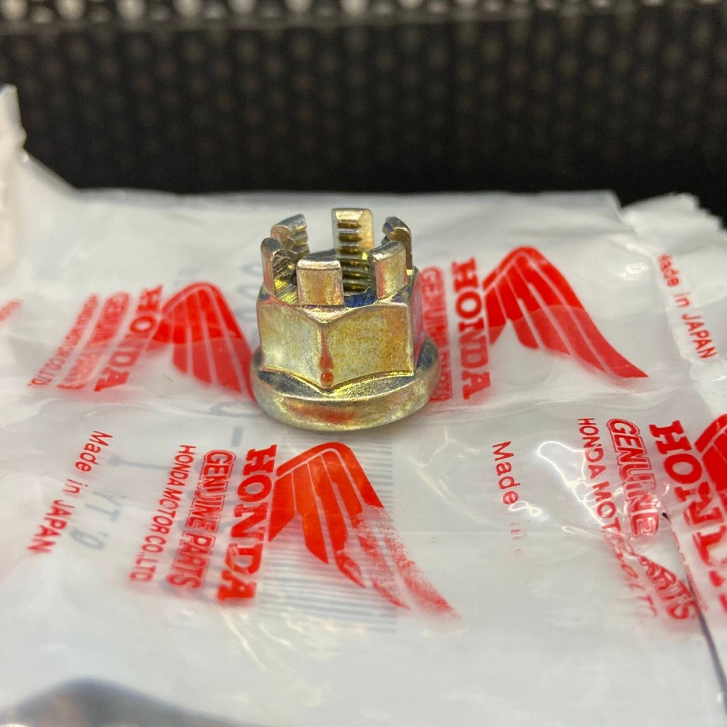 Tán khía liền long đền 10mm, bắt cốt bánh trước, hàng chính hãng Honda ...