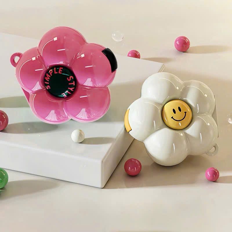 Hộp chia 6 ngăn hình bông hoa nhỏ gọn, tiện lợi