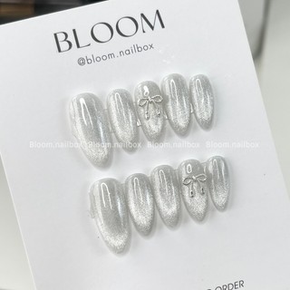 [B41] Nailbox thiết kế mắt mèo bạc sáng lấp lánh nổi bật nơ thừng xinh Bloom.nailbox