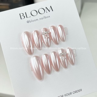 [B43] Nailbox thiết kế tráng gương nền hồng pastel thanh lịch nơ bạc xinh Bloom.nailbox
