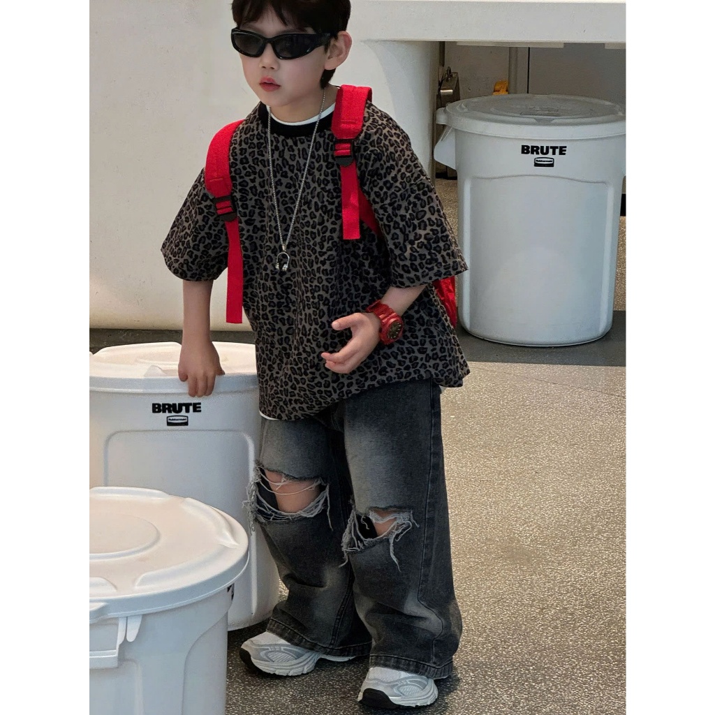 ( Hàng QCCC) Áo phông cổ tròn form rộng họa tiết da báo phong cách ngầu hiphop cho bé đi chơi size 13-35kg