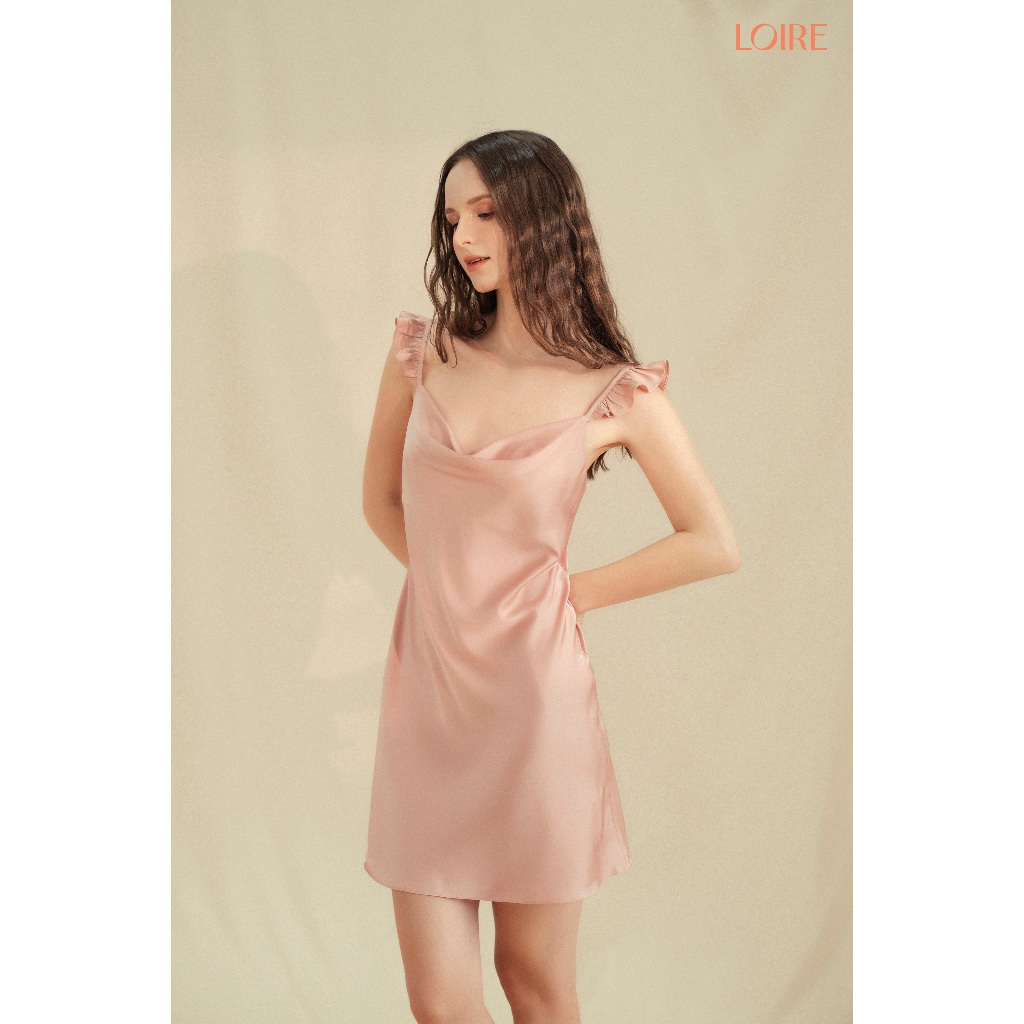 Váy Ngủ Lụa 2 Dây Tay Cánh Tiên Loirechic FDMN250310