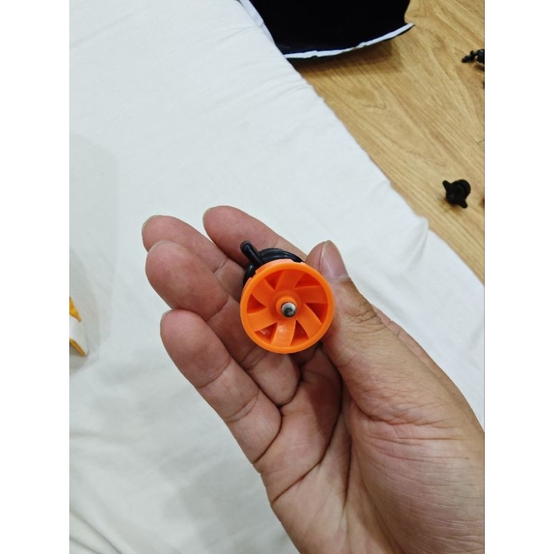 5 cái [ 5 CÁI ] Béc xoay 360 độ màu cam , béc tưới phủ , tưới rau màu hạt mịn đều , gắn ren 21 vào PVC 21 hoặc ra 27mm