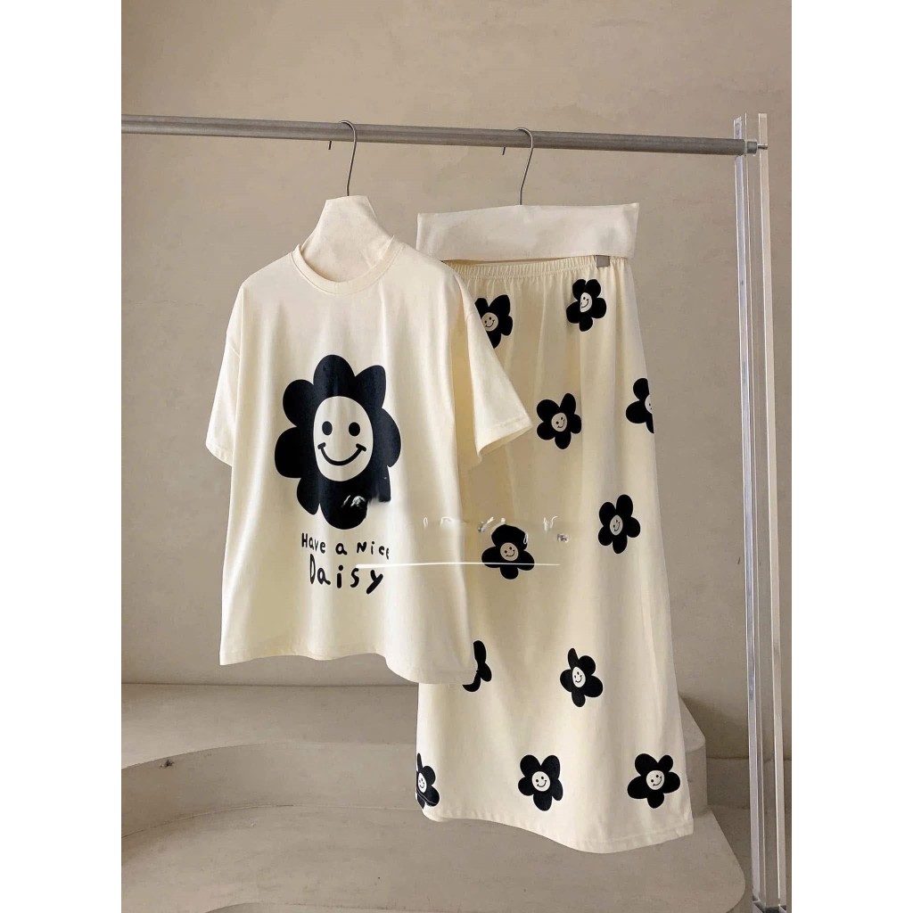 Set đồ nữ mùa hè áo thun chân váy dài họa tiết hoa cúc dễ thương, bộ hè nữ phong cách ulzzang xinh xắn HCOM25791