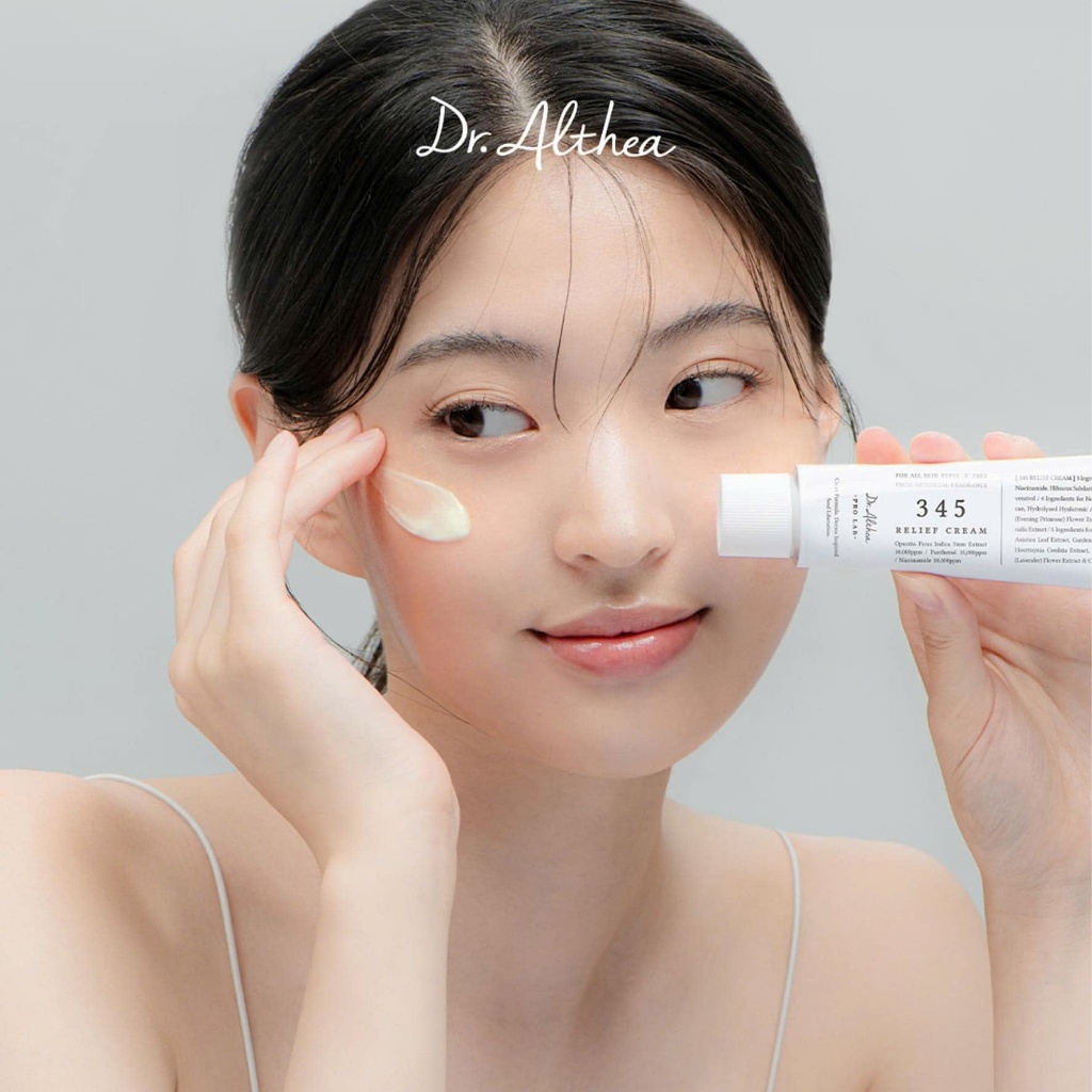 Kem dưỡng ẩm hỗ trợ làm dịu phục hồi da Dr.Althea 345 Relief Cream thuần chay 50ml