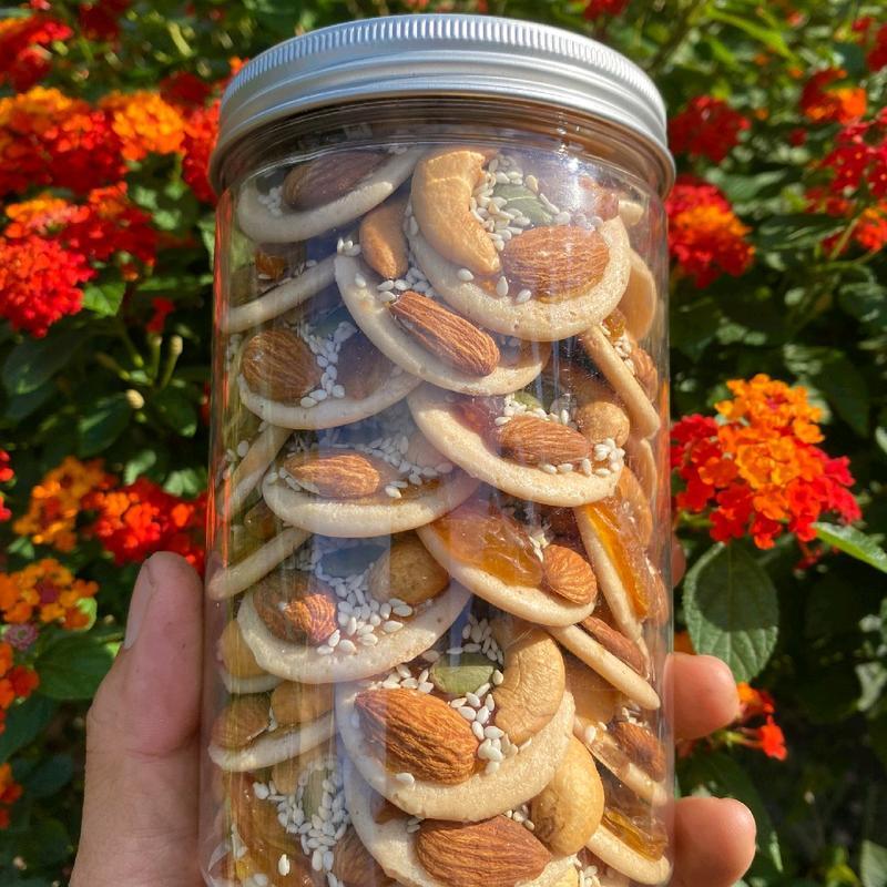 Bánh Đồng Mix Hạt - Hộp 500g
