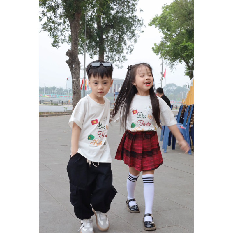 Áo Phông Trắng Độc Lập Tự Do Hạnh Phúc Cho Bé Trai/Bé Gái