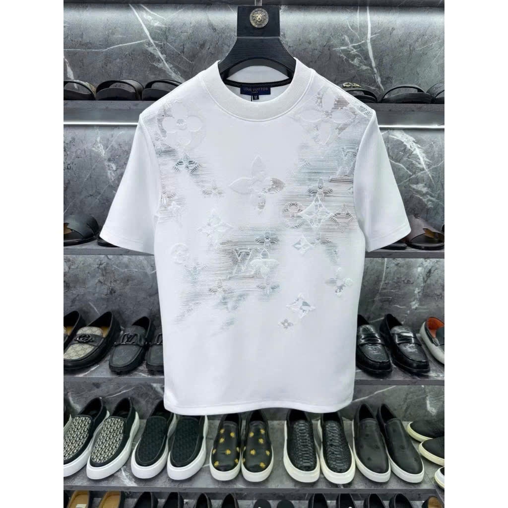 Áo thun nam cổ tròn tay ngắn in họa tiết VIP cực đẹp,chất vải cotton co giãn thoáng mát trẻ trung năng động Menswear Top