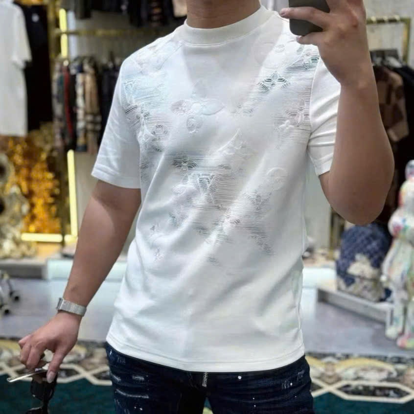 Áo thun nam cổ tròn tay ngắn in họa tiết VIP cực đẹp,chất vải cotton co giãn thoáng mát trẻ trung năng động Menswear Top