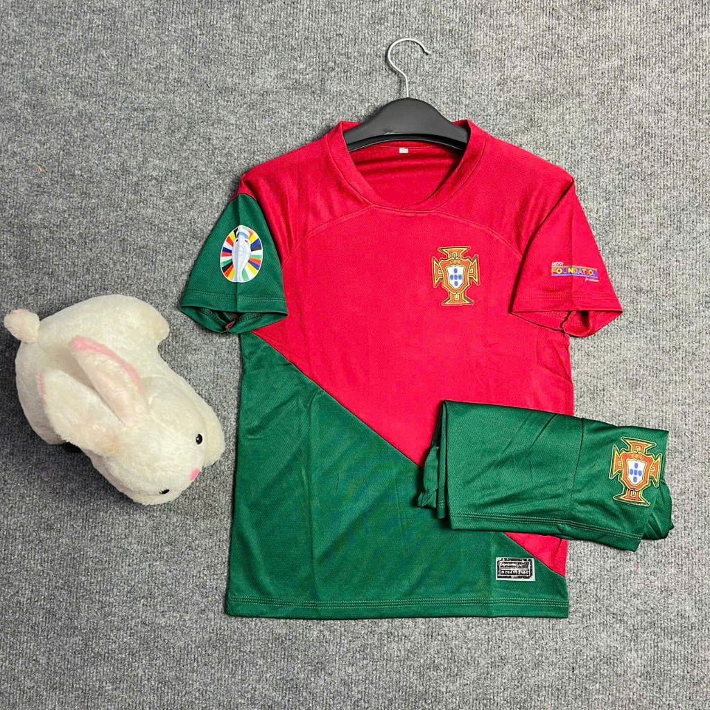 (FREE SHIP) Áo Bóng Đá, Áo Đá Banh Trẻ Em Đội tuyển Bồ Đào Nhà In Ronaldo 2022  - Vải Mè Thái Cao Cấp