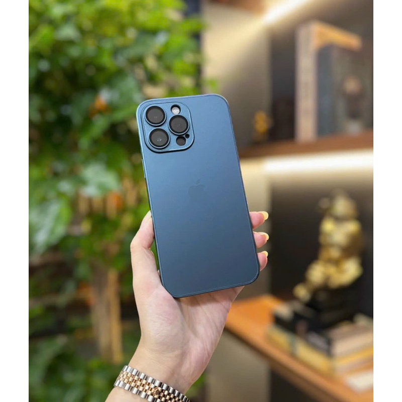 Ốp Likgus lưng nhám chất liệu titan IPhone 11 12 13 14 15 16promax pro -độ giống màu titan iphone 15
