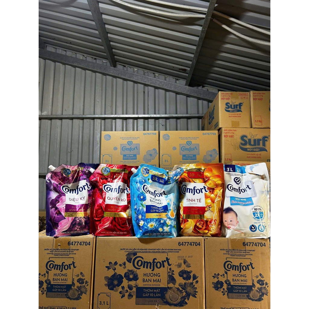 Nước xả vải Comfort 1 lần xả Hương Ban Mai - Hương Phấn Dịu Nhẹ túi 3.1L