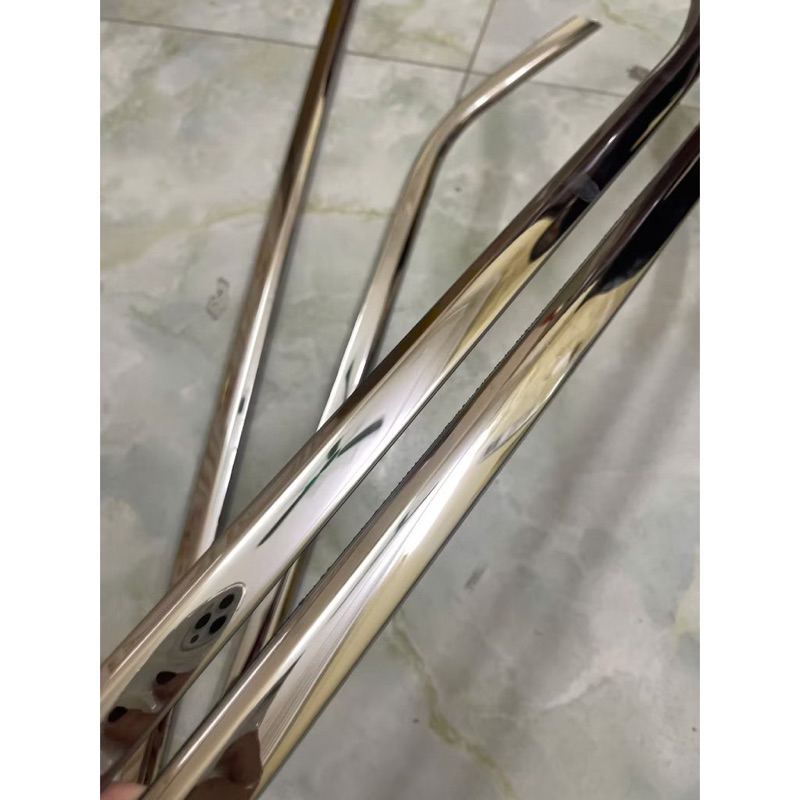 Bộ nẹp chân kính xe Vinfast VF5 inox hàng cao cấp