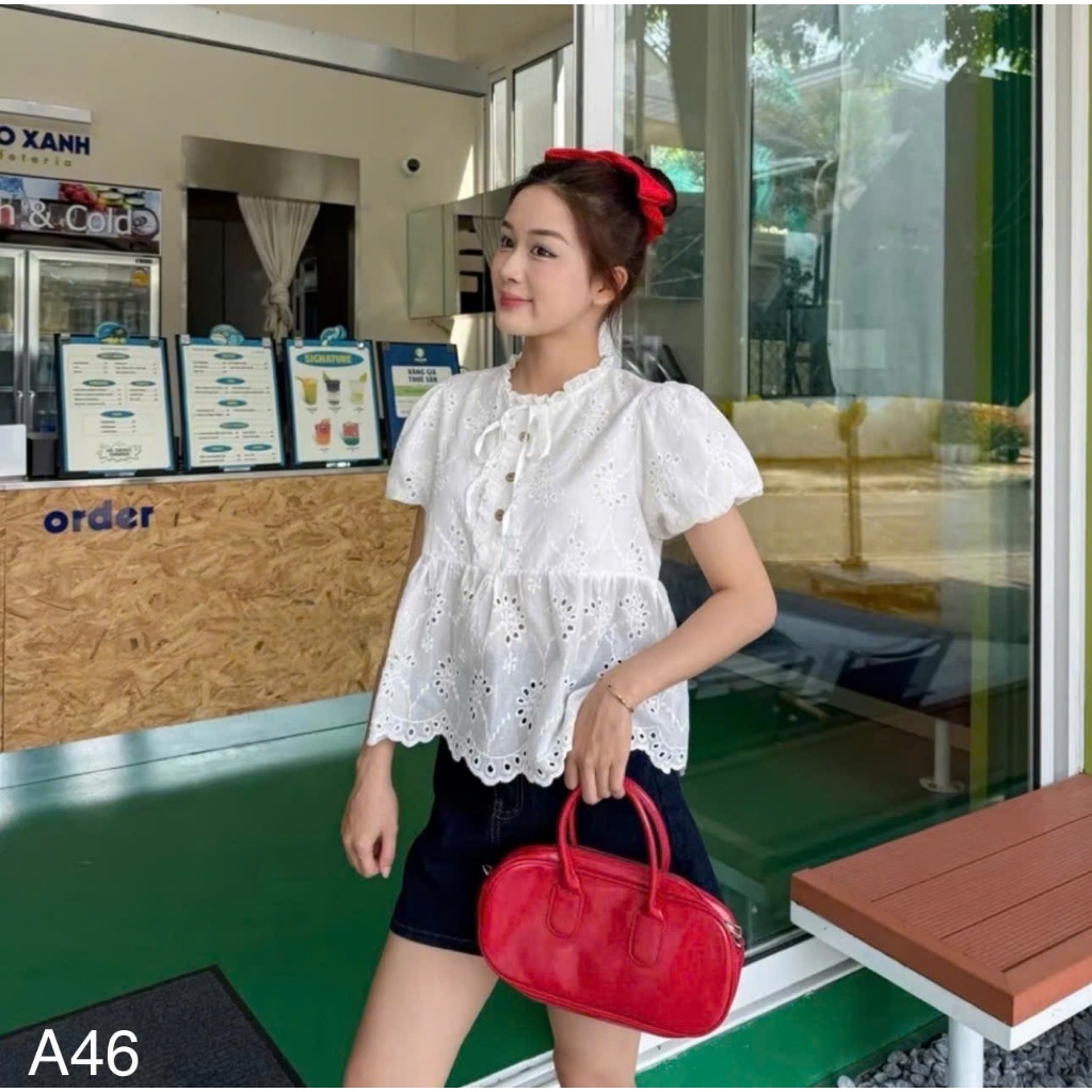 Áo kiểu babydoll họa tiết hoa cổ viền bèo phối cúc cài TAM  A46