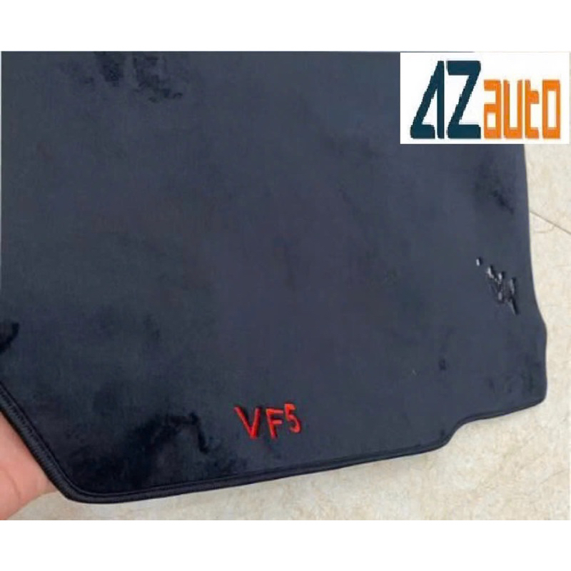 Thảm nhung Taplo chống nắng xe Vinfast VF5 hàng cao cấp có đế chống trơn trượt