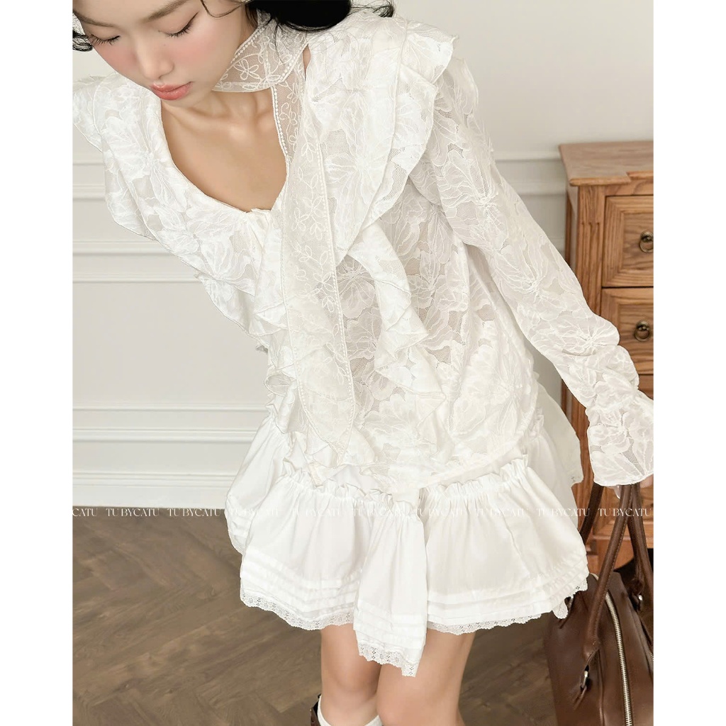 Ảnh TUBYCATU | Luna Ruffle White Top 4