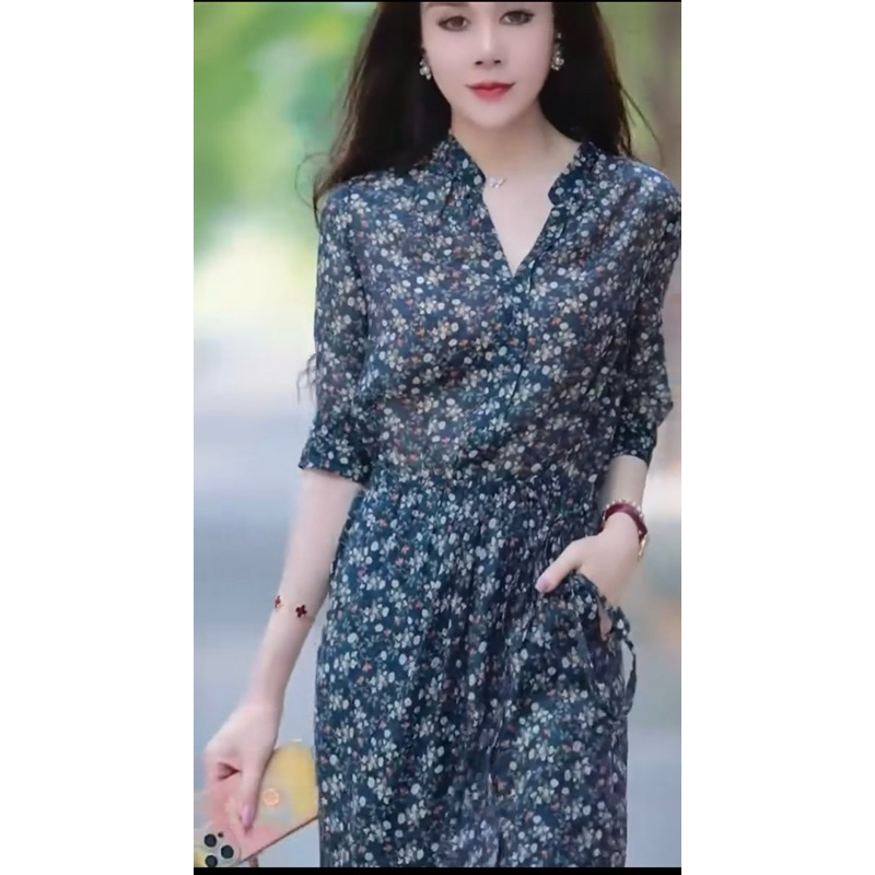 Váy hoa nhĩ dáng dài cổ V ngang gối cao cấp phong cách nhẹ nhàng kiểu pháp phù hợp đi chơi ,dạo phố New 2025